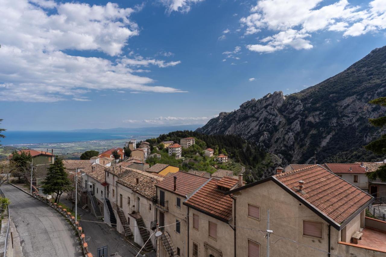 Casa Dell'Escursionista Cerchiara di Calabria Exterior foto